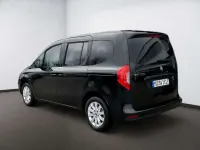Gebraucht Mercedes EQT200 89 kW (122 PS) 2024 Schwarz Van / Kleinbus