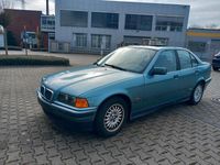 Gebraucht BMW 318 116 PS (85 kW) 1997 Grün Limousine