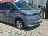 Gebraucht VW Multivan Life 218 PS (160 kW) 2022 Pure grey Van / Kleinbus