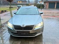 Gebraucht Skoda Superb 190 PS (139 kW) 2018 Grau Kombi