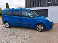 Gebraucht Opel Combo Edition 120 PS (88 kW) 2017 Blau Van / Kleinbus