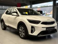 Gebraucht Kia Stonic Vision 101 PS (74 kW) 2023 (ud) schneeweiss SUV