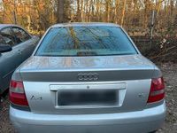 Gebraucht Audi A4 101 PS (74 kW) 2002 Silber Limousine
