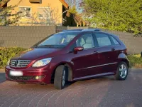 Second-hand Mercedes E200 193 CP (141 kW) 2006 Roșu Break