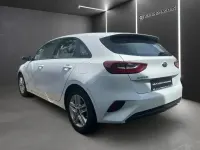 Gebraucht Kia Ceed Attract 99 PS (72 kW) 2019 Weiss Kleinwagen