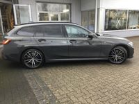 gebraucht BMW 330 i xDrive Touring