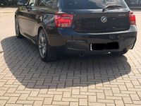 Second-hand BMW 135 Performance 443 CP (325 kW) 2016 Negru Hatchback