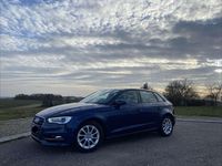 Gebraucht Audi A3 Ambition 125 PS (91 kW) 2015 Blau Limousine