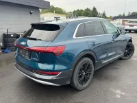 Gebraucht Audi e-tron Advanced Plus 300 kW (408 PS) 2019 Blau SUV