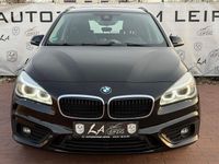 Gebraucht BMW 220 Active Tourer Advantage 192 PS (141 kW) 2015 Schwarz Van / Kleinbus