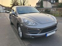 Gebraucht Porsche Cayenne 239 PS (175 kW) 2011 Grau SUV