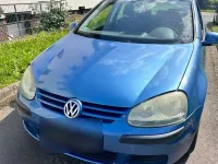 Gebraucht VW Golf V 105 PS (77 kW) 2004 Blau Kleinwagen