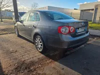 Gebraucht VW Jetta Comfortline 122 PS (89 kW) 2008 Grau Limousine