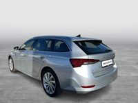 Gebraucht Skoda Octavia Style 204 PS (150 kW) 2022 Silber Kombi