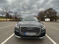 Gebraucht Audi Q2 S-Line 150 PS (110 kW) 2019 Grau SUV