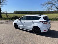 Gebraucht Ford Kuga ST-Line 150 PS (110 kW) 2018 Weiß SUV