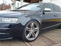 Gebraucht Audi S6 Advanced 435 PS (319 kW) 2006 Phantomschwarz perleffekt Kombi