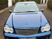 Gebraucht Mercedes C180 Avantgarde 143 PS (105 kW) 2006 Blau Limousine
