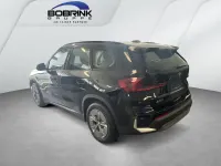 Neu BMW iX1 Performance 230 kW (313 PS) 2026 Schwarz SUV
