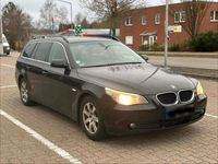 Gebraucht BMW 523 176 PS (129 kW) 2005 Schwarz Kombi