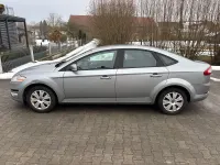 Usado Ford Mondeo Trend 116 CV (85 kW) 2013 Gris Berlina