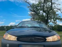 Gebraucht Ford Mondeo 118 PS (86 kW) 1998 Blau Limousine