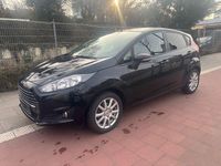 Gebraucht Ford Fiesta Trend+ 101 PS (74 kW) 2017 Schwarz Limousine