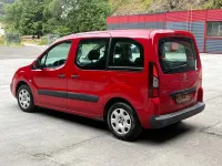 Gebraucht Peugeot Partner Tepee Active 99 PS (72 kW) 2016 Rot Van / Kleinbus