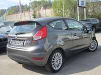 Gebraucht Ford Fiesta Trend 101 PS (74 kW) 2015 Grau Kleinwagen