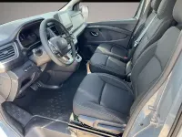 Neu Renault Trafic 170 PS (125 kW) 2025 Grau Van / Kleinbus