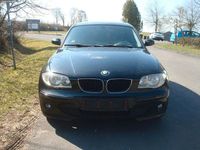 Gebraucht BMW 116 116 PS (85 kW) 2004 Schwarz Kleinwagen