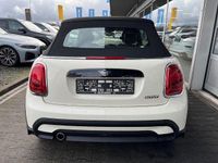 Gebraucht Mini Cooper Cabriolet 136 PS (100 kW) 2022 Old english) white (weiss Cabrio