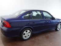 Gebraucht Opel Vectra Edition 116 PS (85 kW) 1999 Blau Limousine