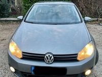 Gebraucht VW Golf VI 105 PS (77 kW) 2011 Grau Kleinwagen