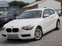 Gebraucht BMW 114 Sport Line 102 PS (75 kW) 2013 Weiß Kleinwagen