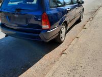 Gebraucht Ford Focus 101 PS (74 kW) 2002 Blau Kombi
