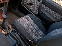 Gebraucht Mercedes 190 109 PS (80 kW) 1990 Schwarz Limousine