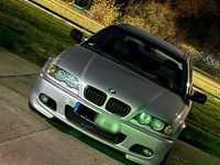 Gebraucht BMW 325 192 PS (141 kW) 2001 Silber Coupé