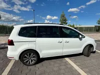 Gebraucht VW Sharan Comfortline 150 PS (110 kW) 2021 Weiß Van / Kleinbus