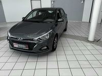 gebraucht Hyundai i20 1.0 Select *IN KÜRZE VERFÜGBAR*
