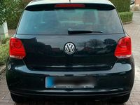 Gebraucht VW Polo 70 PS (51 kW) 2010 Schwarz Kleinwagen
