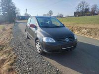 Gebraucht VW Fox Refresh 54 PS (39 kW) 2009 Grau Kleinwagen