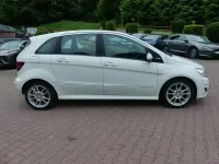 Gebraucht Mercedes B160 95 PS (69 kW) 2011 Weiß Van / Kleinbus