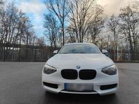 Gebraucht BMW 114 102 PS (75 kW) 2013 Weiß Kleinwagen