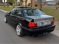 Second-hand BMW 323 192 CP (141 kW) 1996 Berlinǎ
