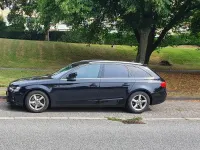 Gebraucht Audi A4 Attraction 136 PS (100 kW) 2012 Schwarz Kombi