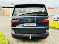 Usata VW Multivan 150 CV (110 kW) 2024 Blu Monovolume
