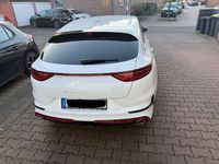 Gebraucht Kia ProCeed GT 204 PS (150 kW) 2023 Weiß Kombi