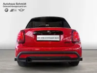 Gebraucht Mini Cooper Classic 136 PS (100 kW) 2024 Chili red Kleinwagen