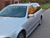 Gebraucht BMW 525 163 PS (119 kW) 2003 Grau Kombi
